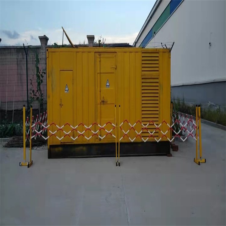 弓长岭发电机组油箱盖上留出小气孔有什么用？