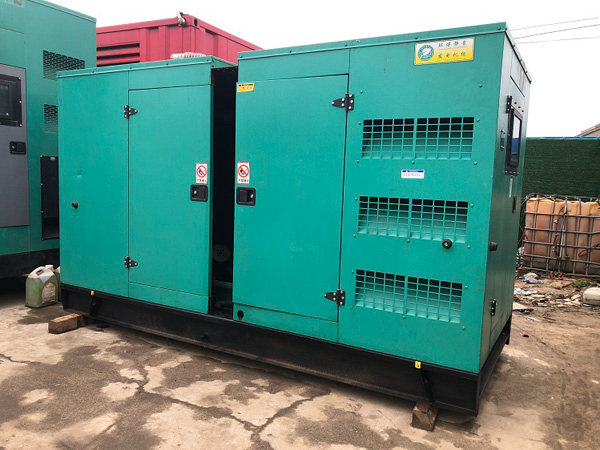 弓长岭怎样合理控制磷酸铁锂蓄电池的充放电倍率以延长其使用寿命？